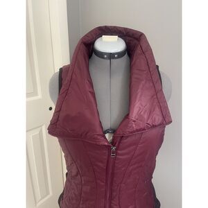 Athleta Quilted Puffer Vest – Burgundy | Women’s | Excellent Condition | L